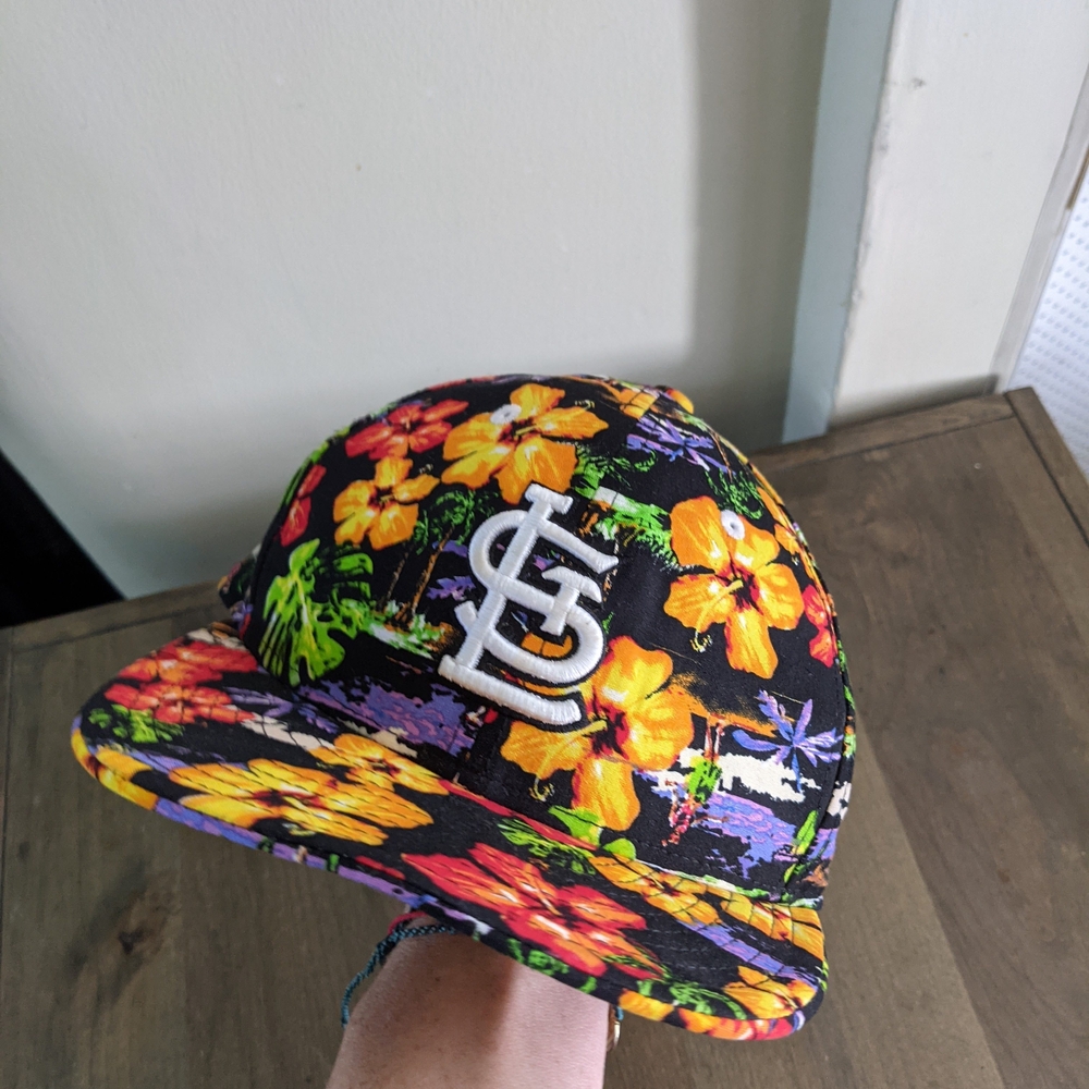 Bright Floral Men's New Era Adult Baseball Cap with STL Cardinals Logo.